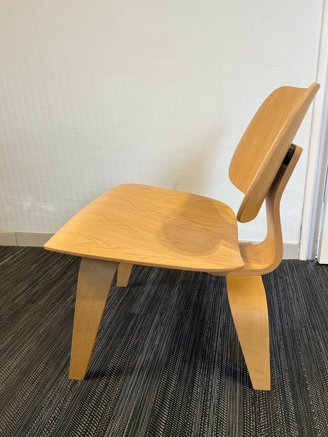 LCW Ray and Charles Eames armchair