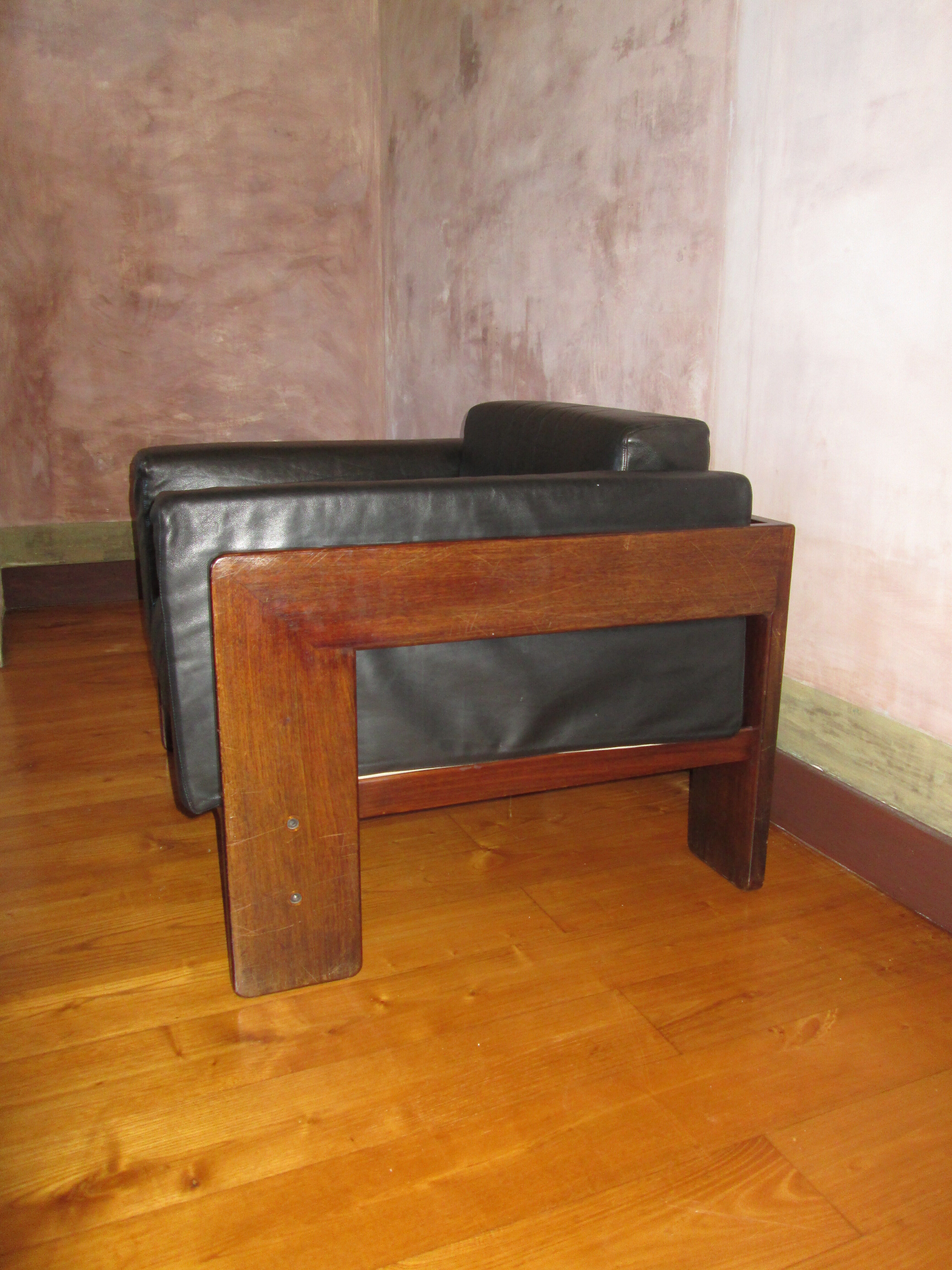 Tobia and Afra Scarpa bastiano armchair