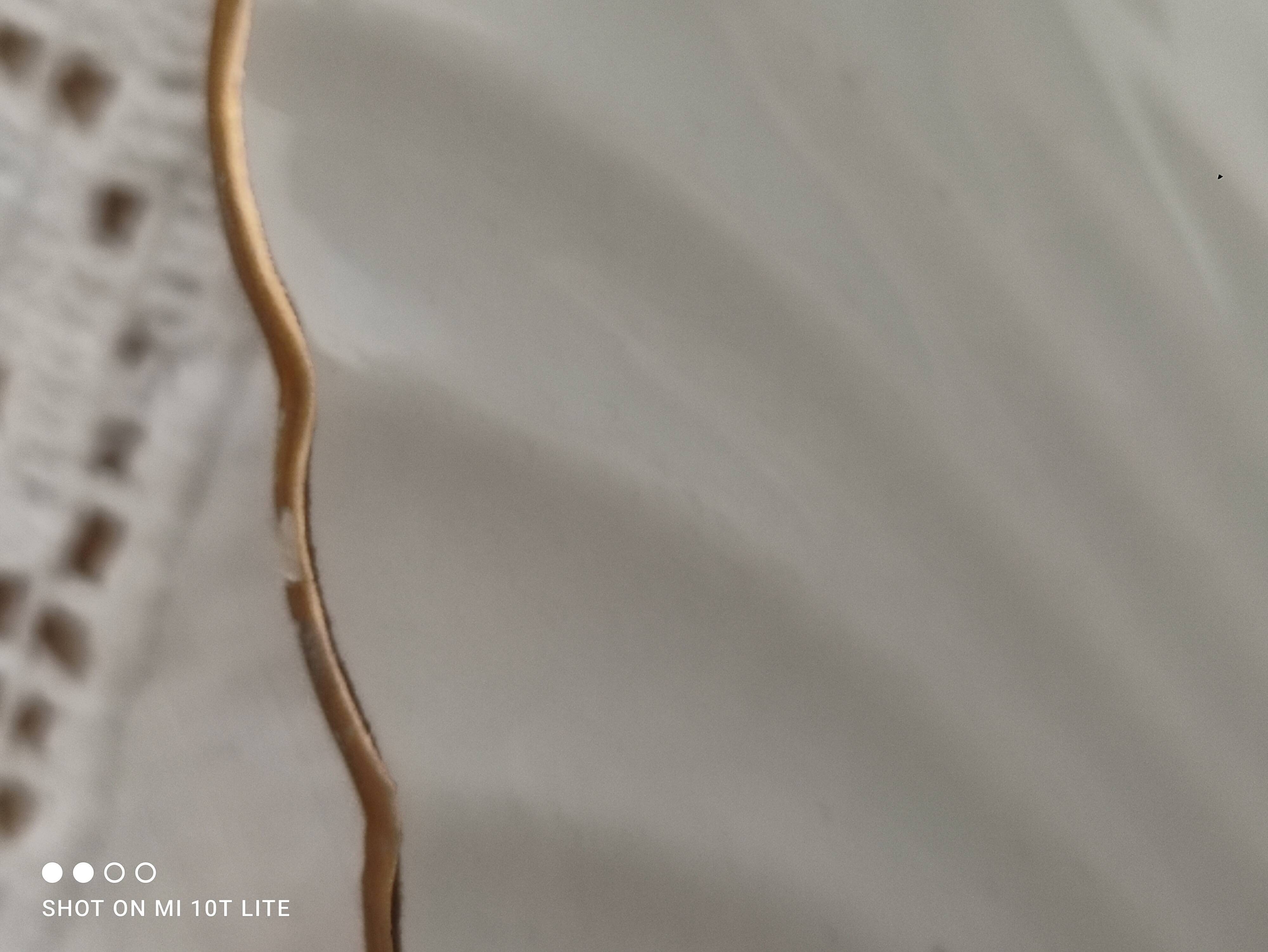 Large oval flat K&G Lunéville model Tradition