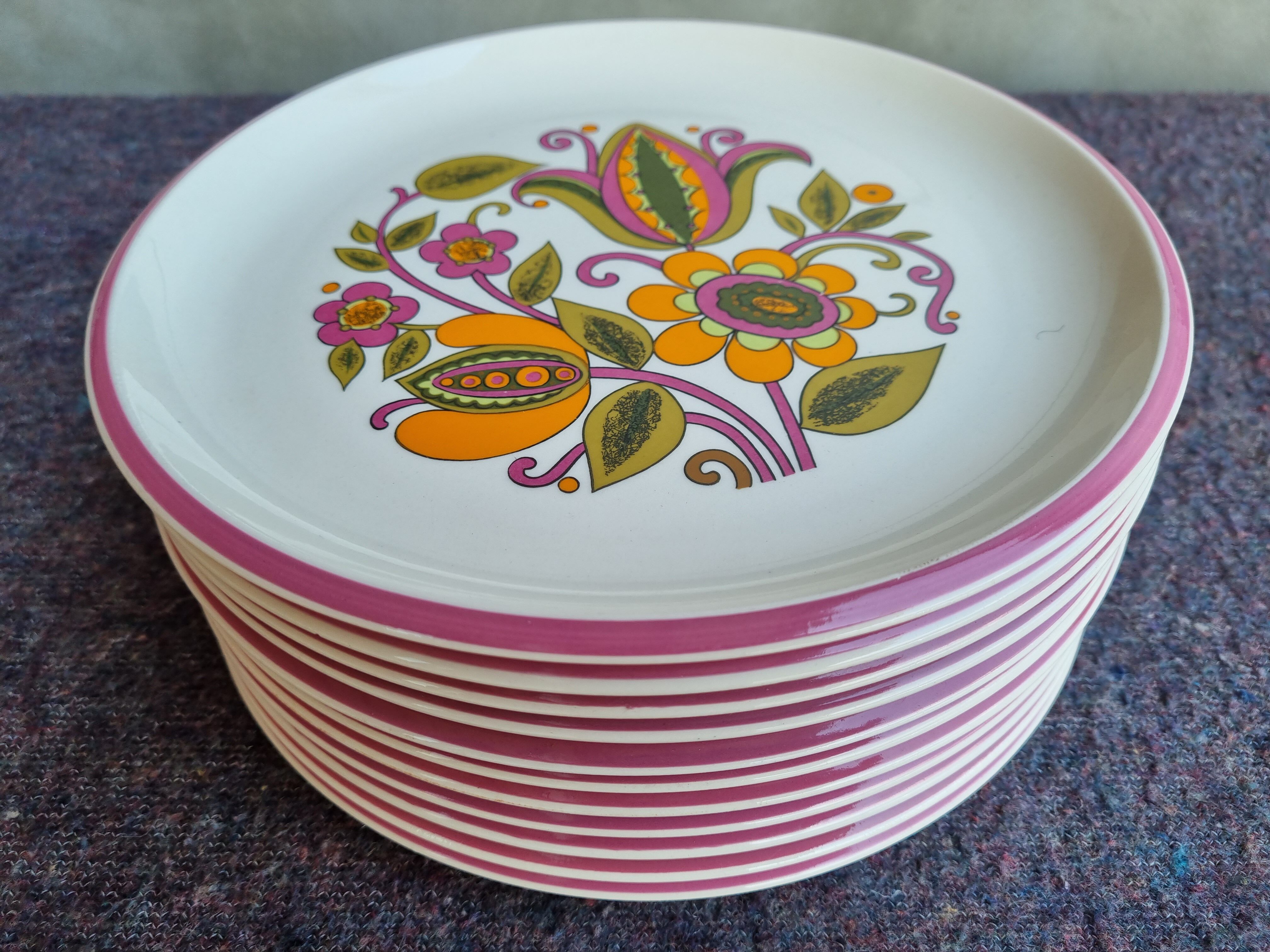 Plates Boch Belgium 'Bali' 70s Vintage