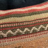 Coussin en laine rose