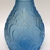 Large vase art deco scaly pattern by Sars France