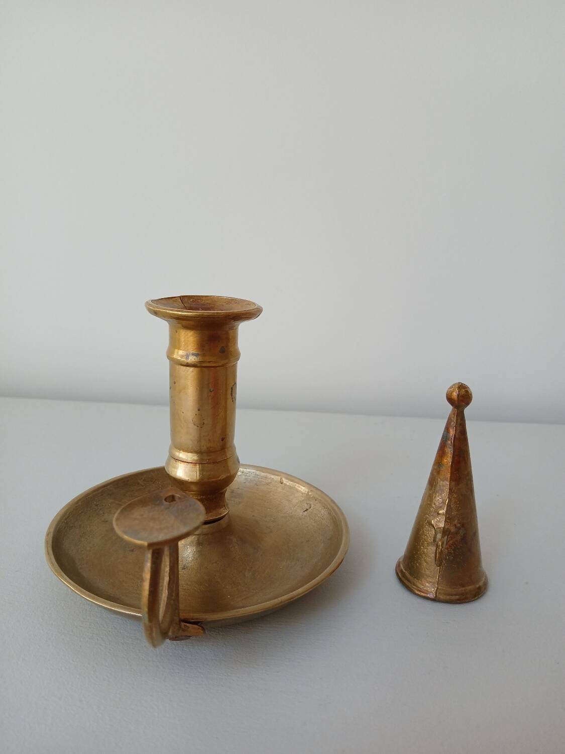 Set of 2 brass cellar rat candlesticks
