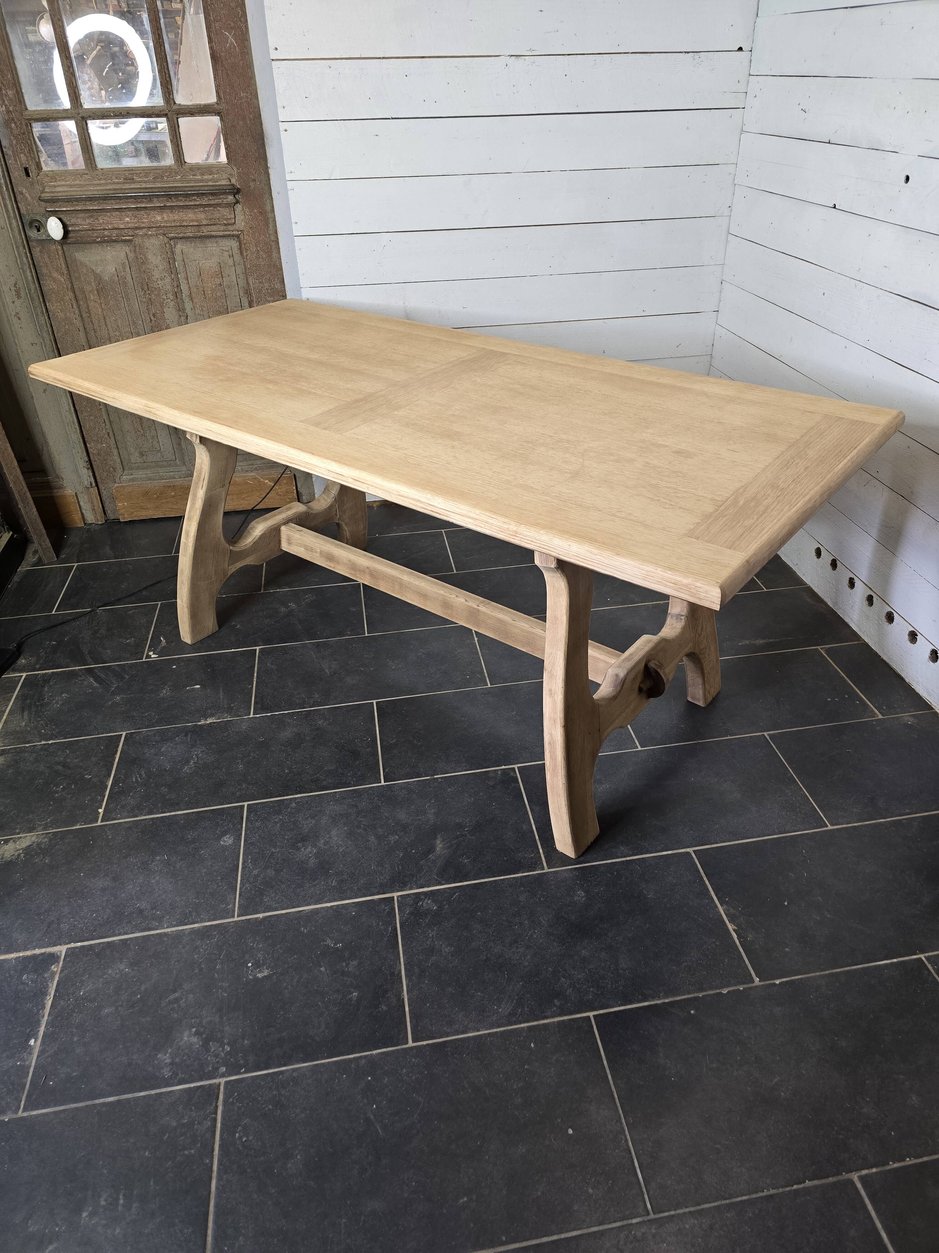 Guillerme and hambron oak table