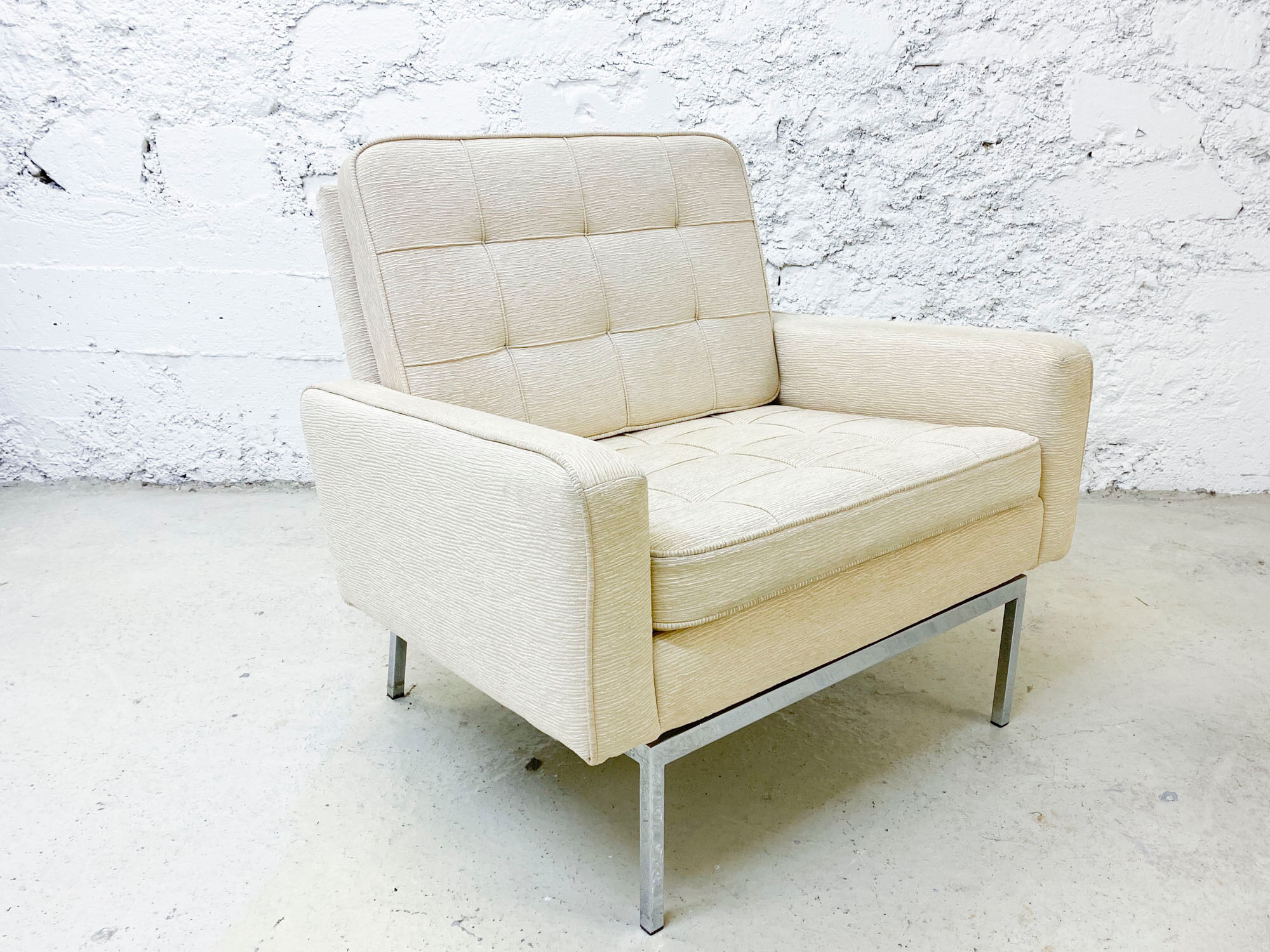Paire de fauteuils modèle 67 A de Florence Knoll pour Knoll