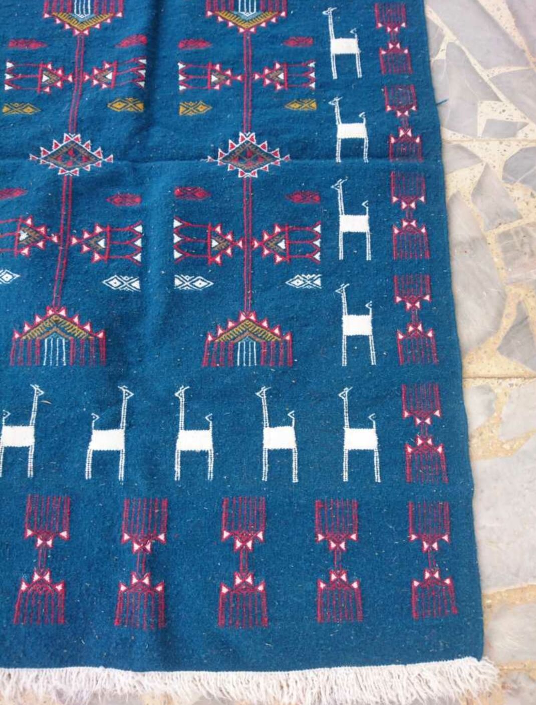 Blue Berber kilim in pure wool carpet 95x150cm