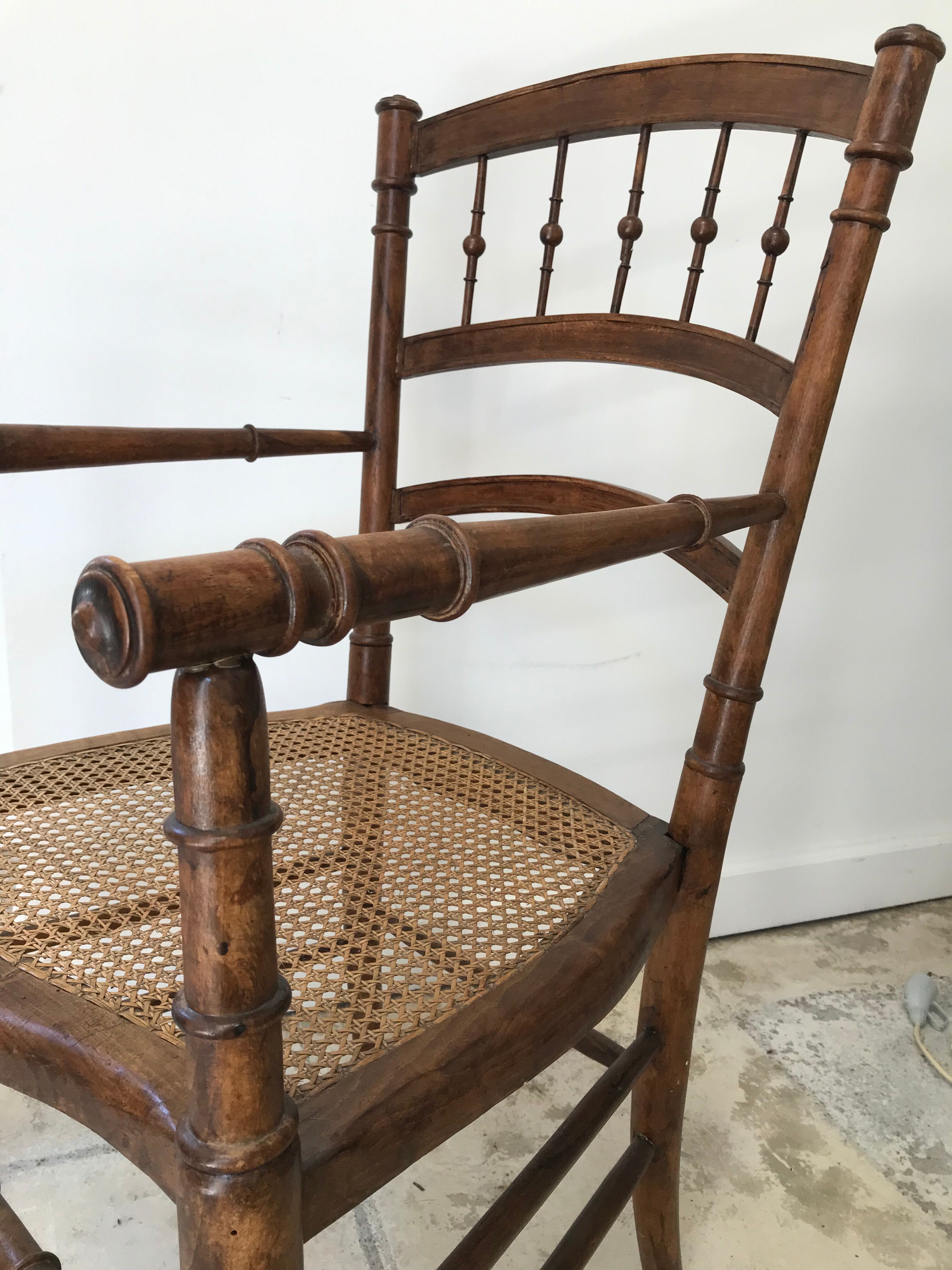 Canned armchair Art & Craft