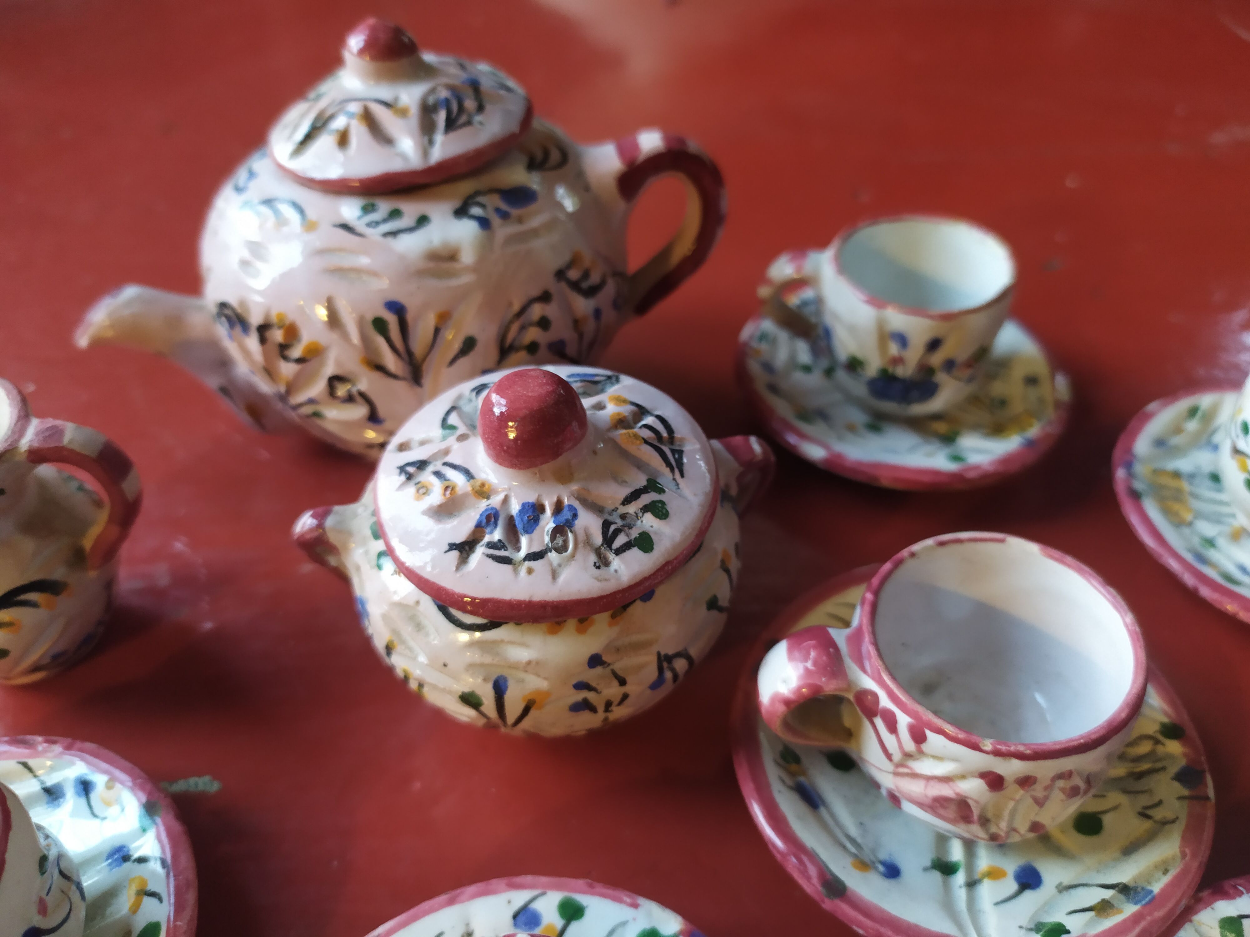 Earthenware dinner set