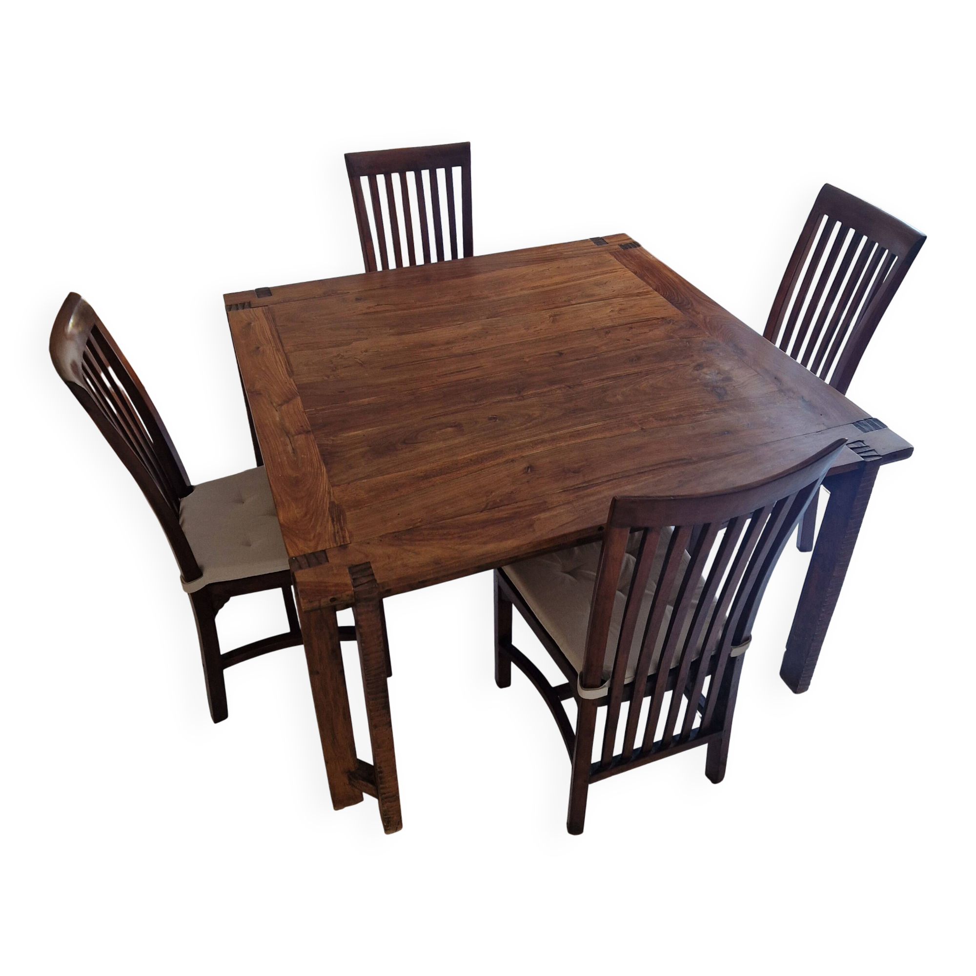 Lot table and 8 chairs
