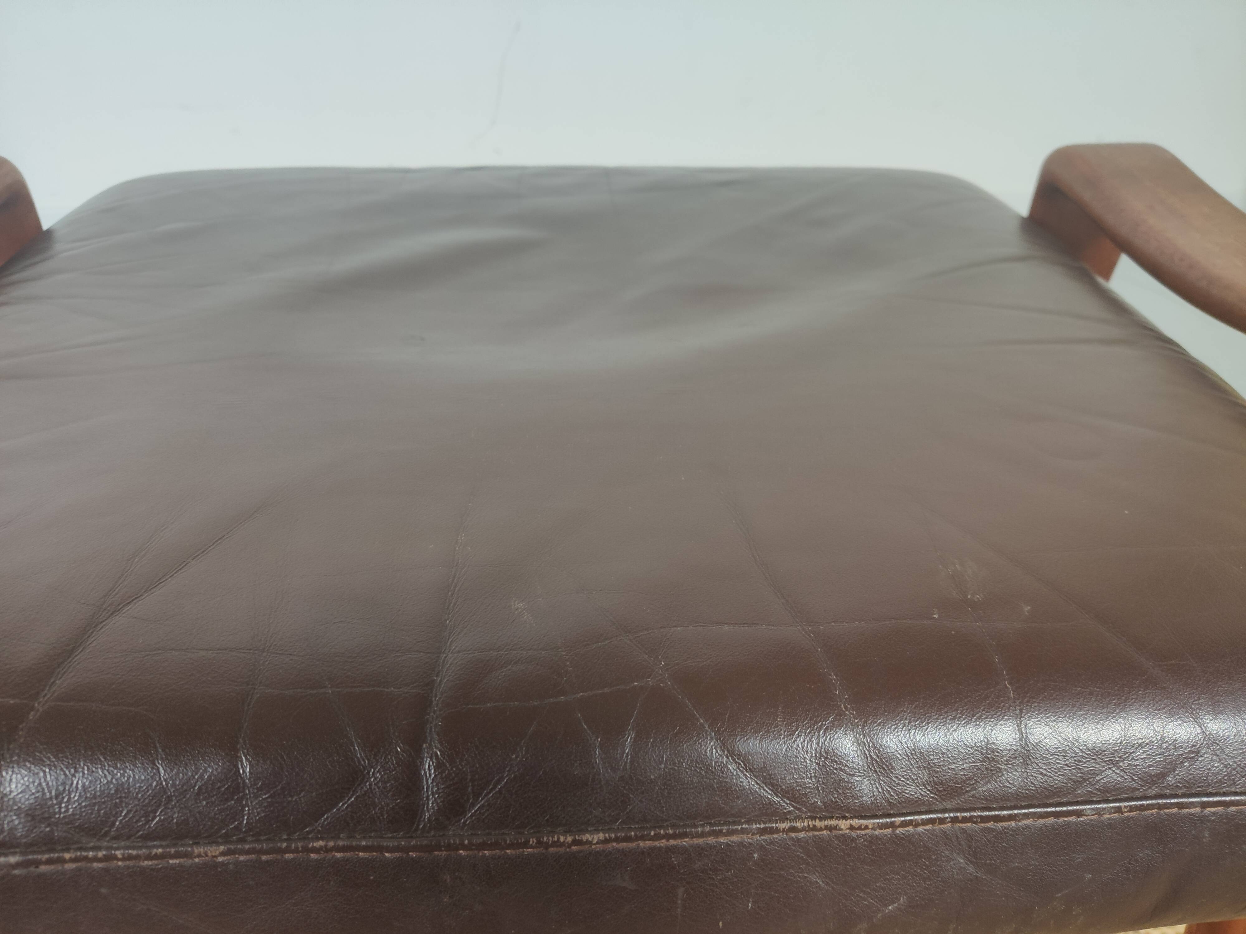 Leather and teak footrest Arne Wahl Iversen, Denmark 1960