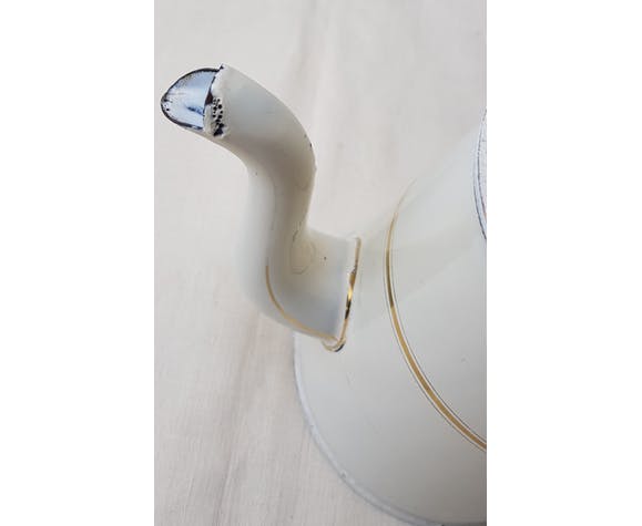 Enamelled coffee maker