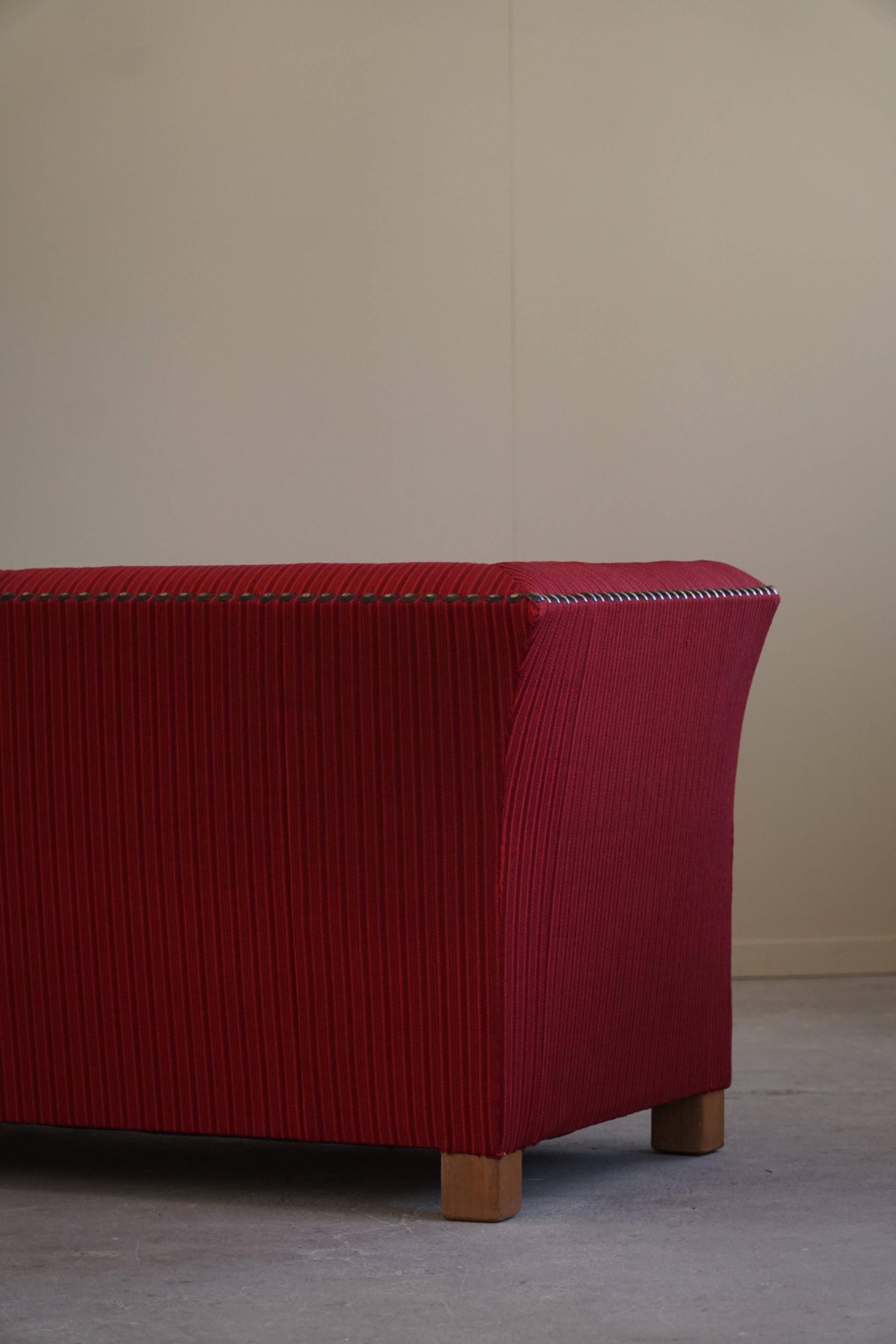 Art Deco three-seater canapé by a Danish cabinetmaker, Flemming Lassen style, 1940s.