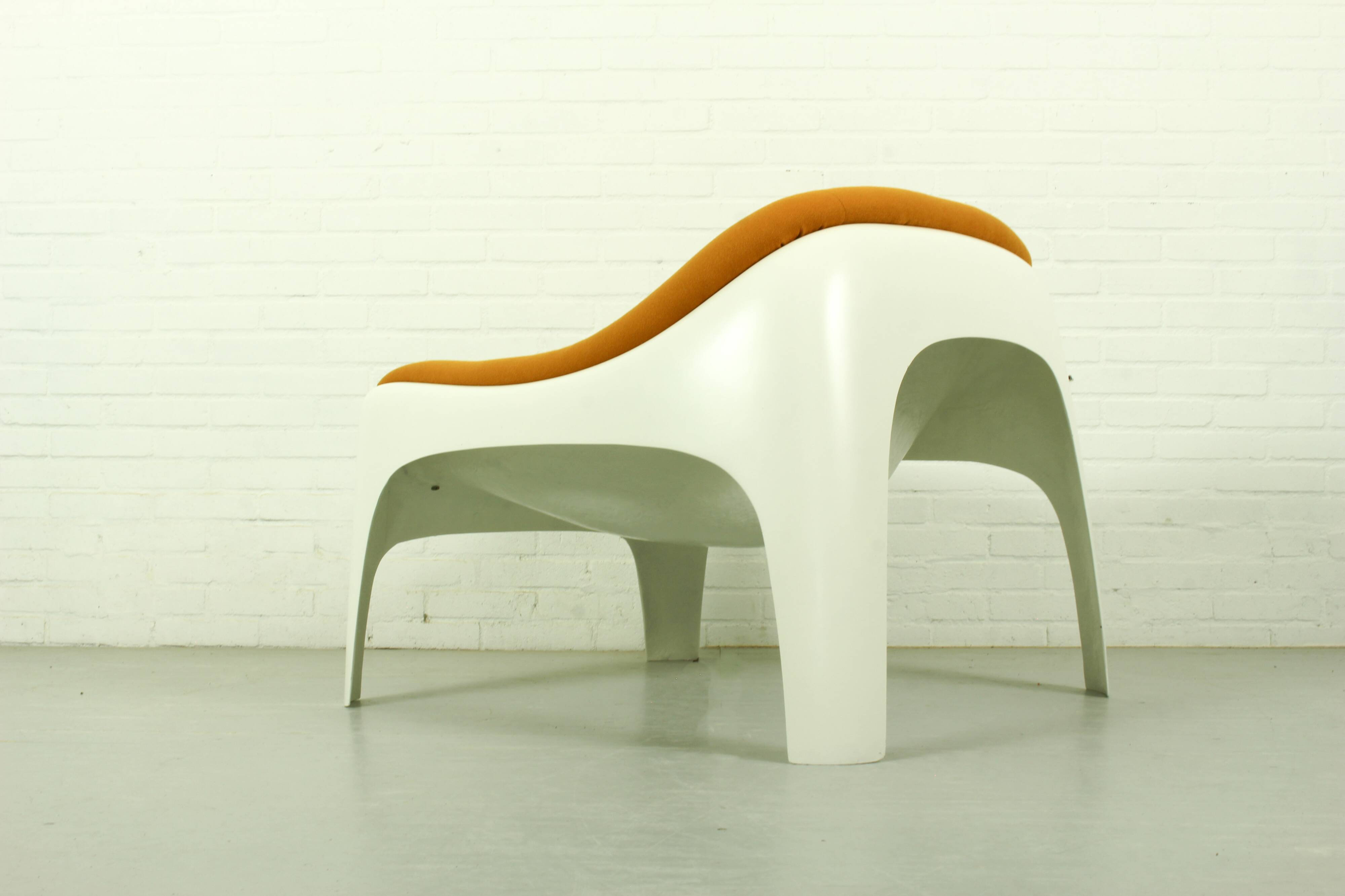 Rare Space Age Fiberglass Lounge Chair by Sergio Mazza for Artemide