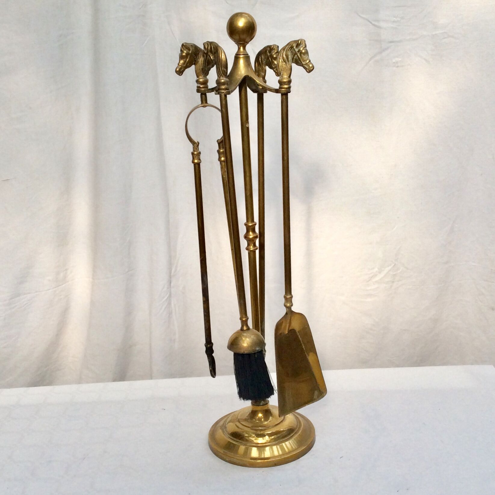 Servant of brass fireplace four utensils and support dimension: height -63cm- D-17cm-