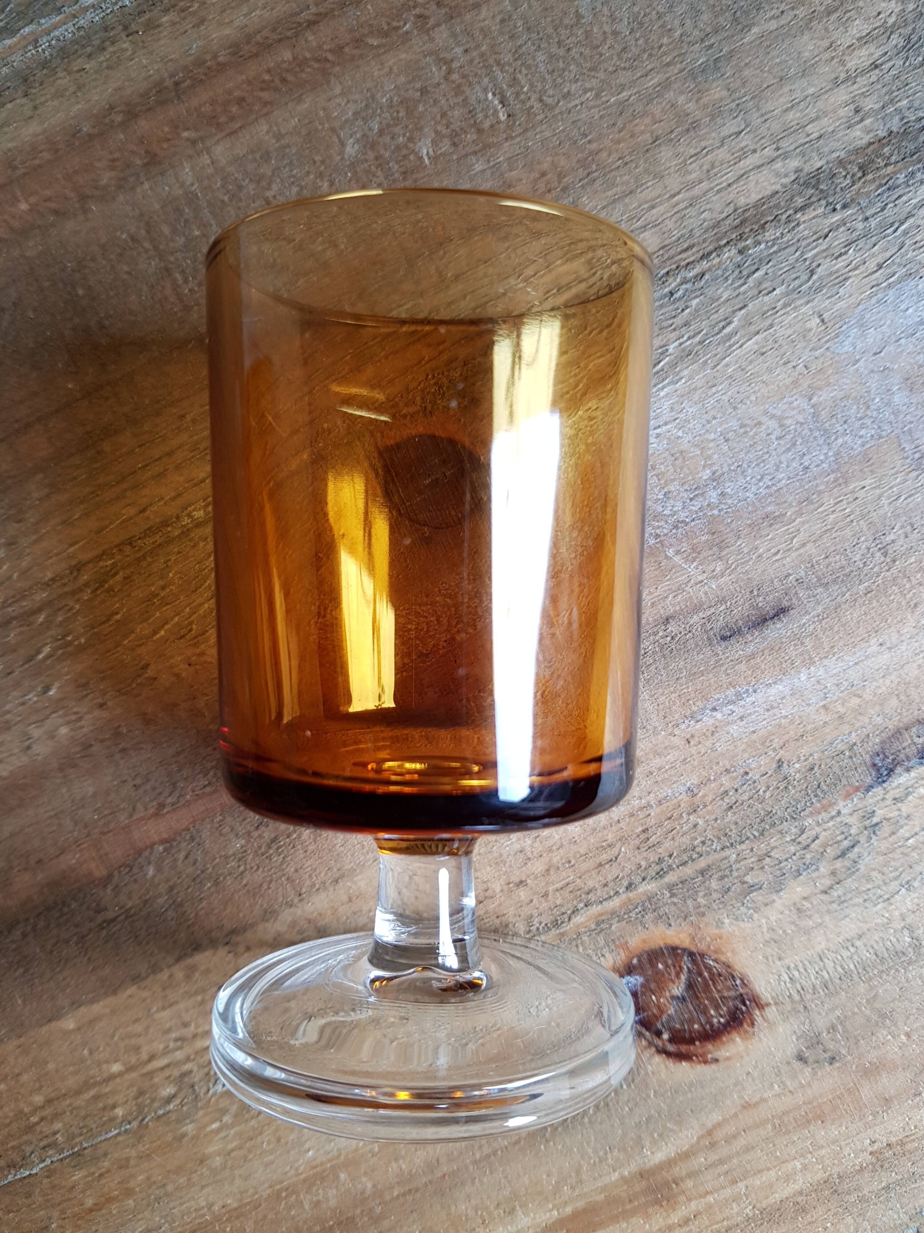 Set of 6 vintage brown foot glasses