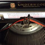 Old-typewriter Underwood portable