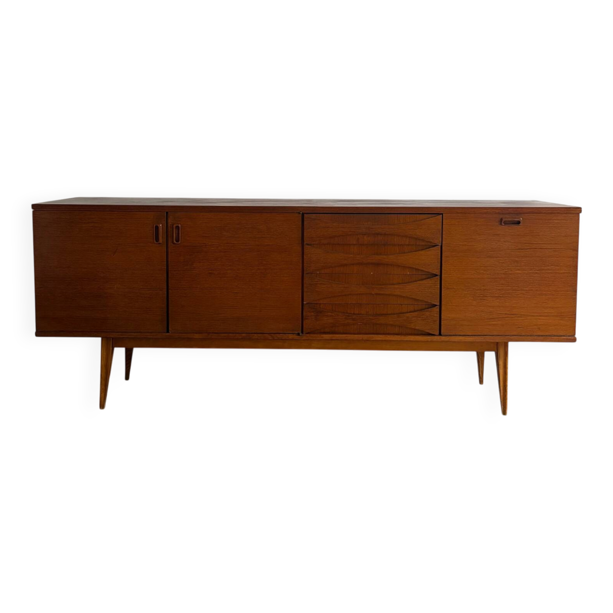 Vintage Scandinavian sideboard, French design from the 1950s/60s.