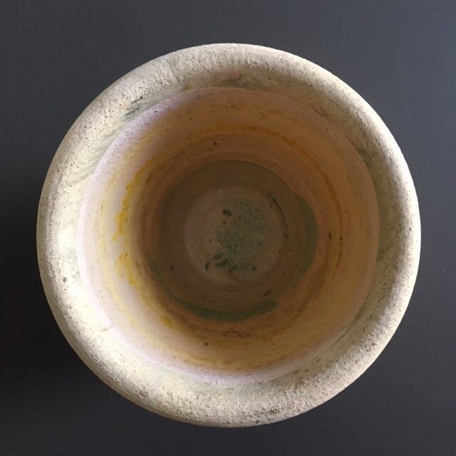 Apricot decor flowerpot