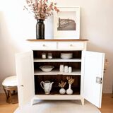 Retro chic Parisian buffet