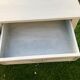Console blanc d'ivoire