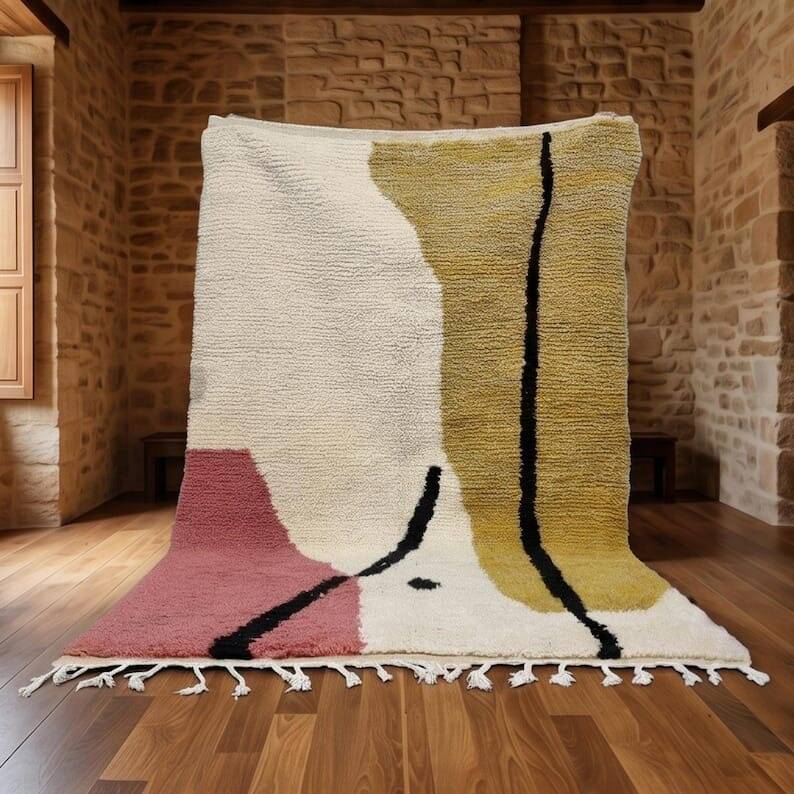 Handmade traditional Beni Ouarain rug, colourful, 150/250 cm.