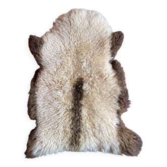 peau de mouton lustrée