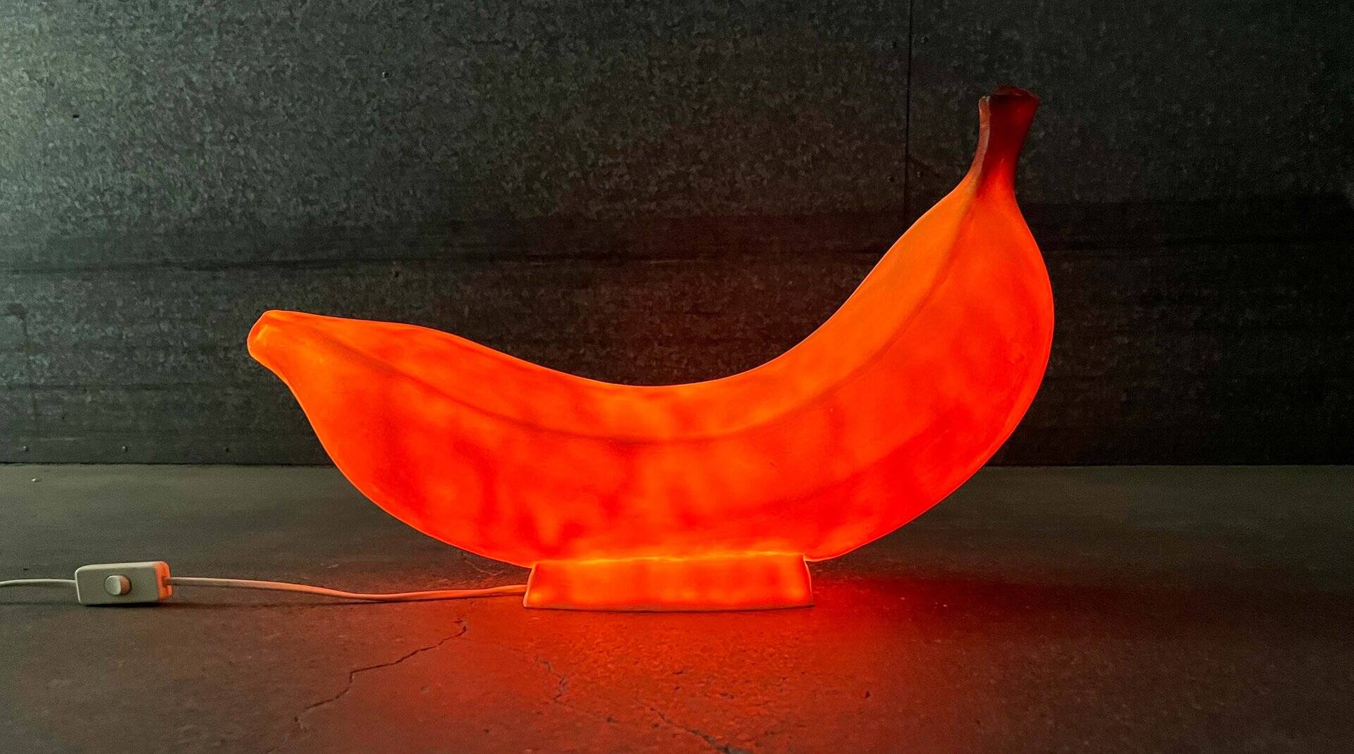 Postmodern banana floor lamp by Heico, 1980s.