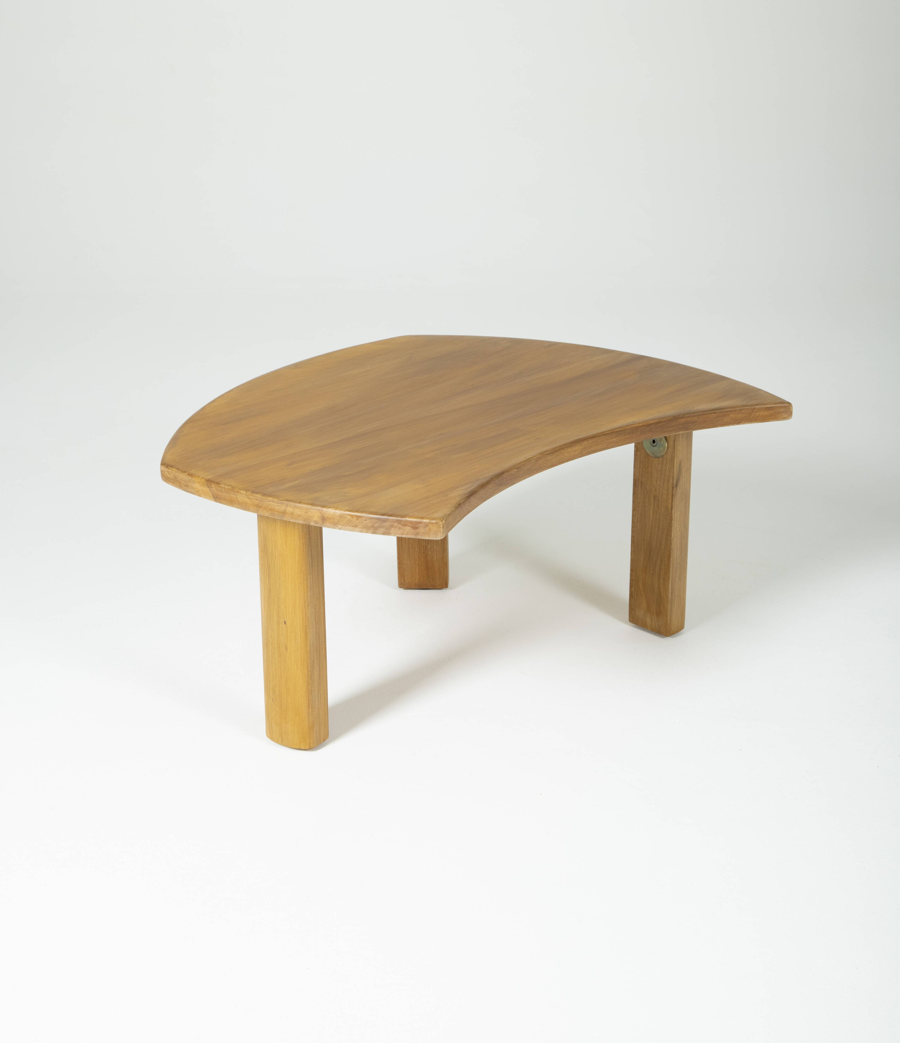 Table basse en orme massif, 1970s