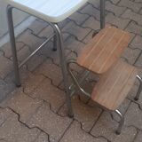 Stepladder stool