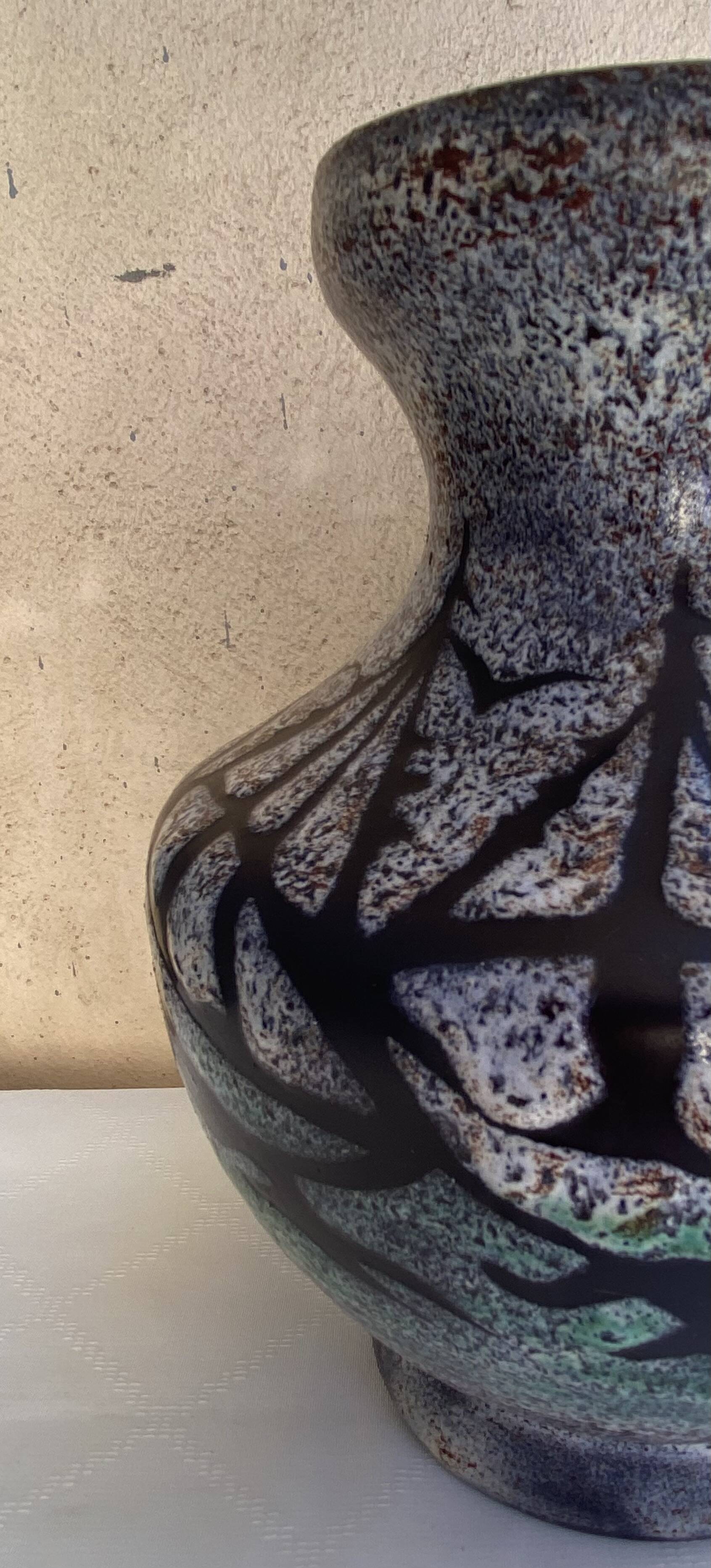 Saint Clement ceramic vase