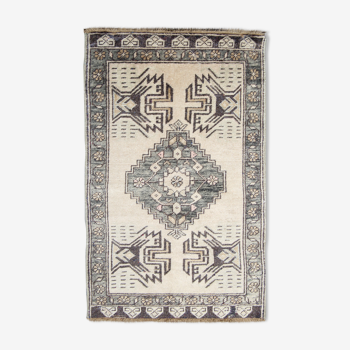 Turkish rug, handmade cream wool 54x116cm