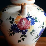 Hand-painted gargoulette floral motif