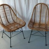 Pair chairs