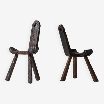 Set of 2 Brutalist tripod stools from Spain, designed in the 1960s.
