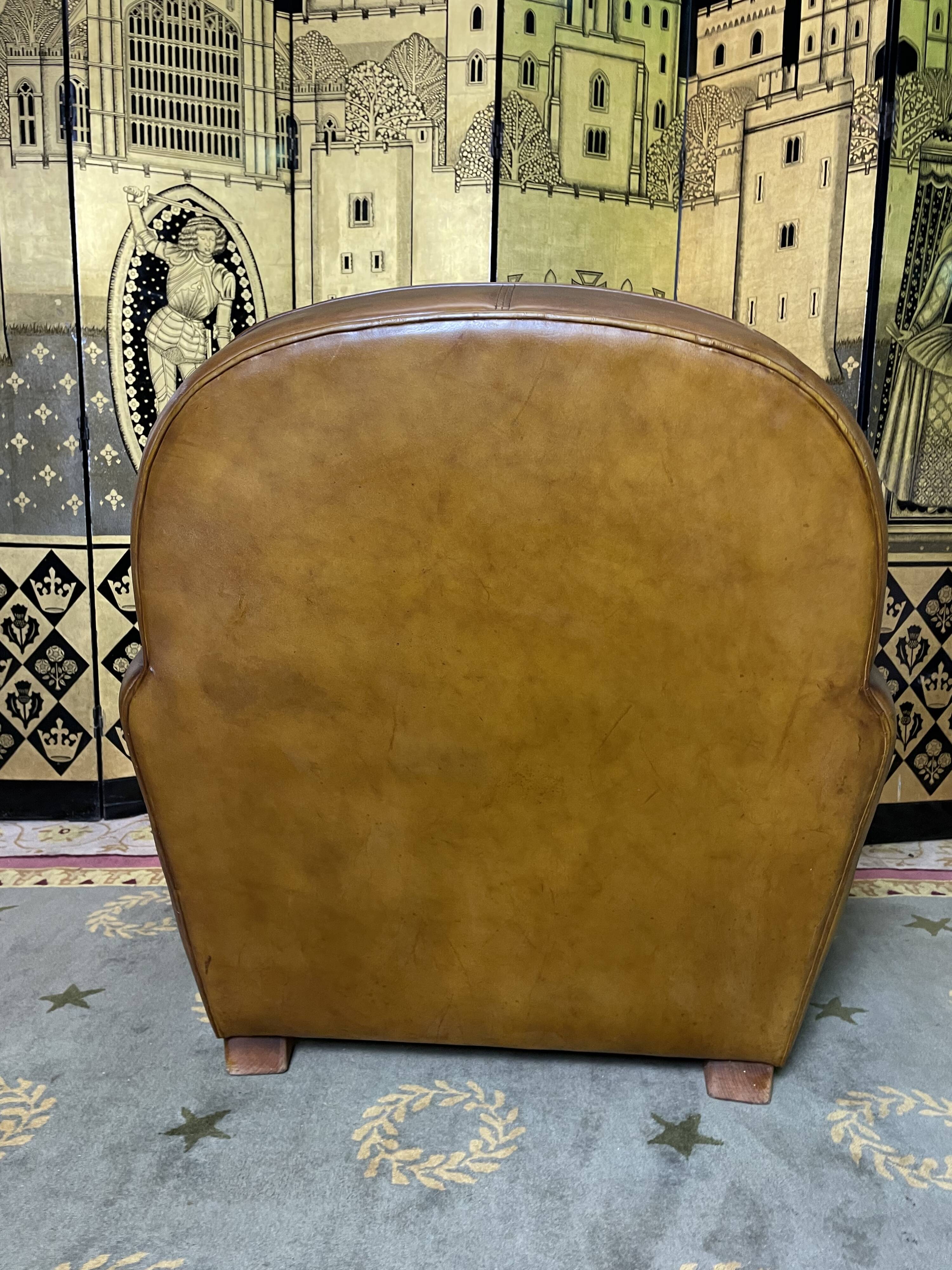 Club armchair in leather house grange