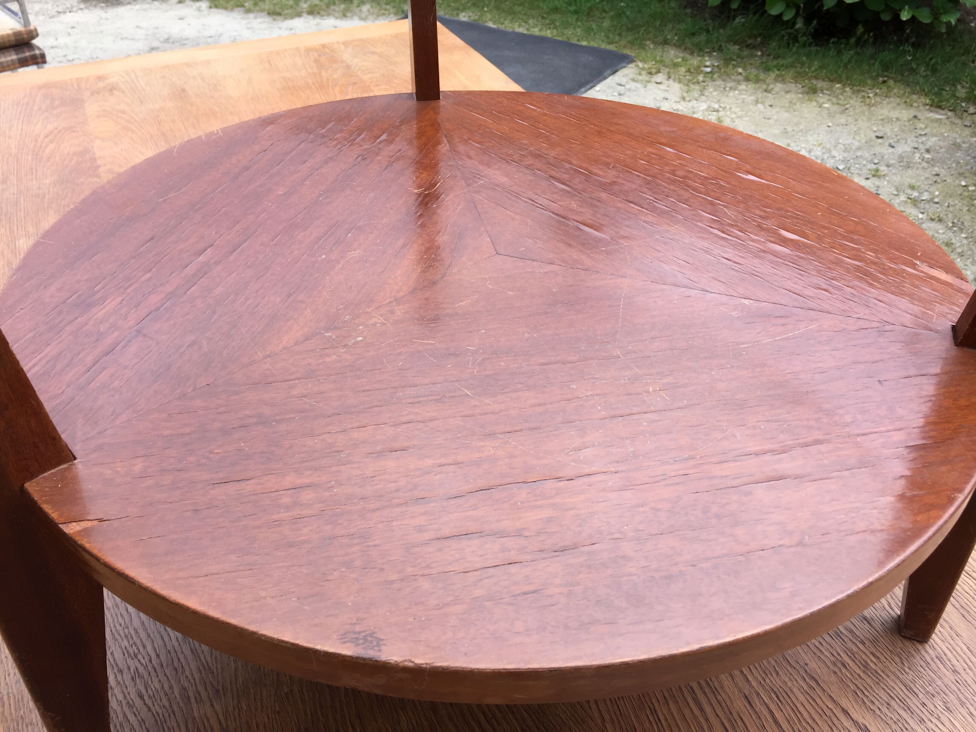 Vintage coffee table round compass legs top in glass and teak wood