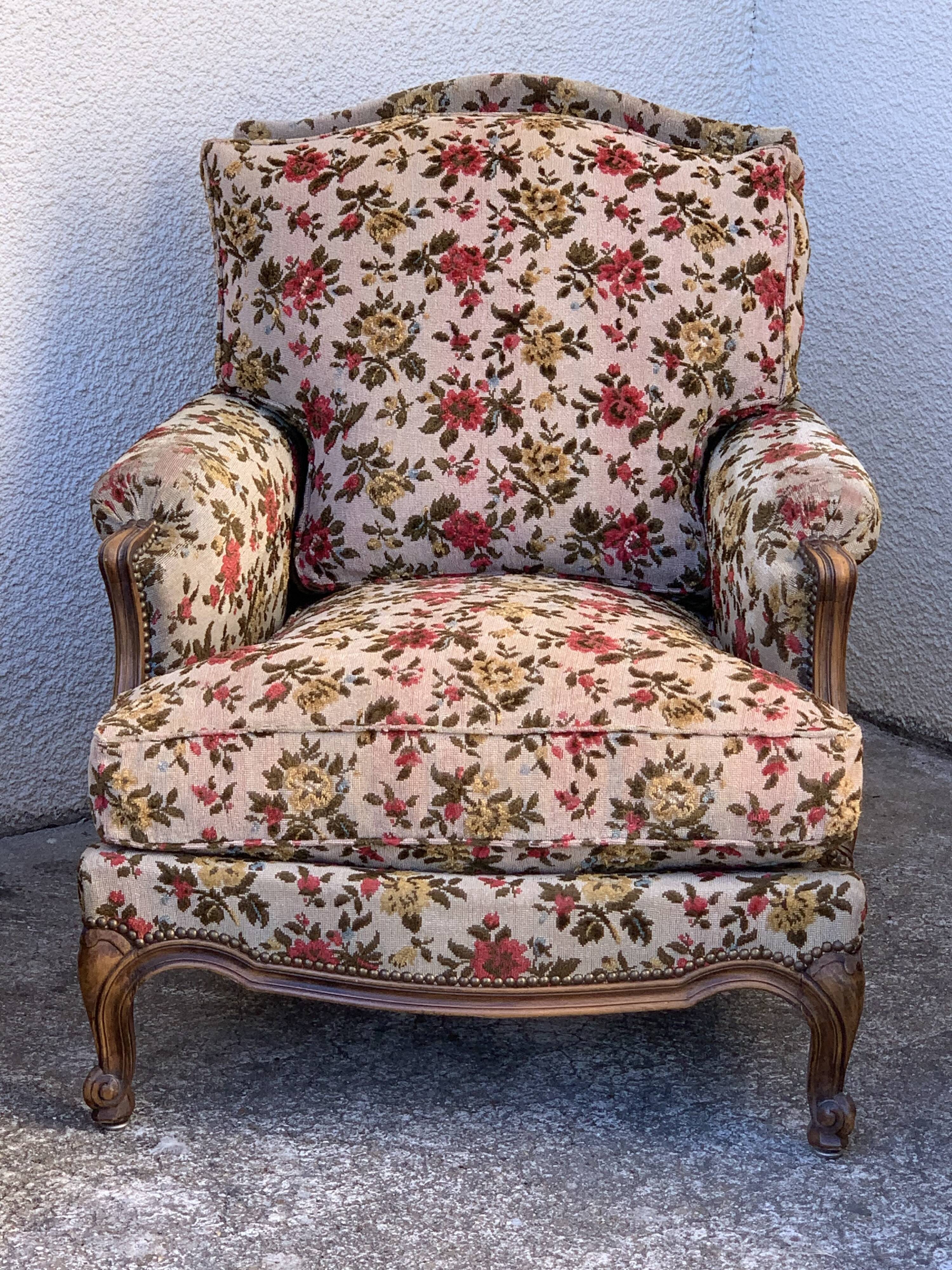 Antique Louis XV style shepherdess armchair in floral flocked fabric