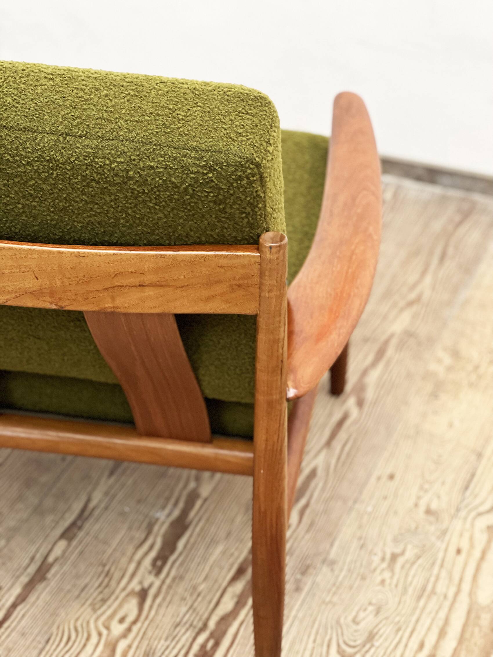 Danish Mid-Century Design Teak Armchair by Grete Jalk for France & Søn, Denmark, 1950s