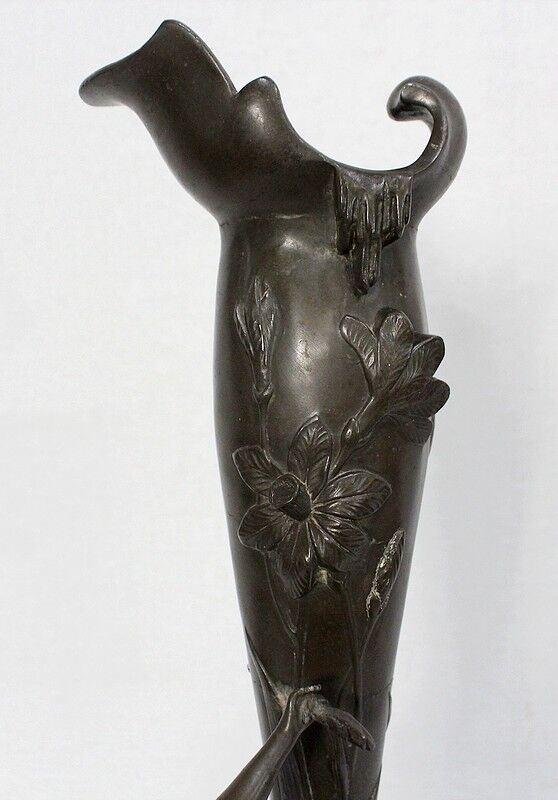 Pewter vase, "Young woman picking a water lily", signed P. Jean, Art Nouveau early twentieth century