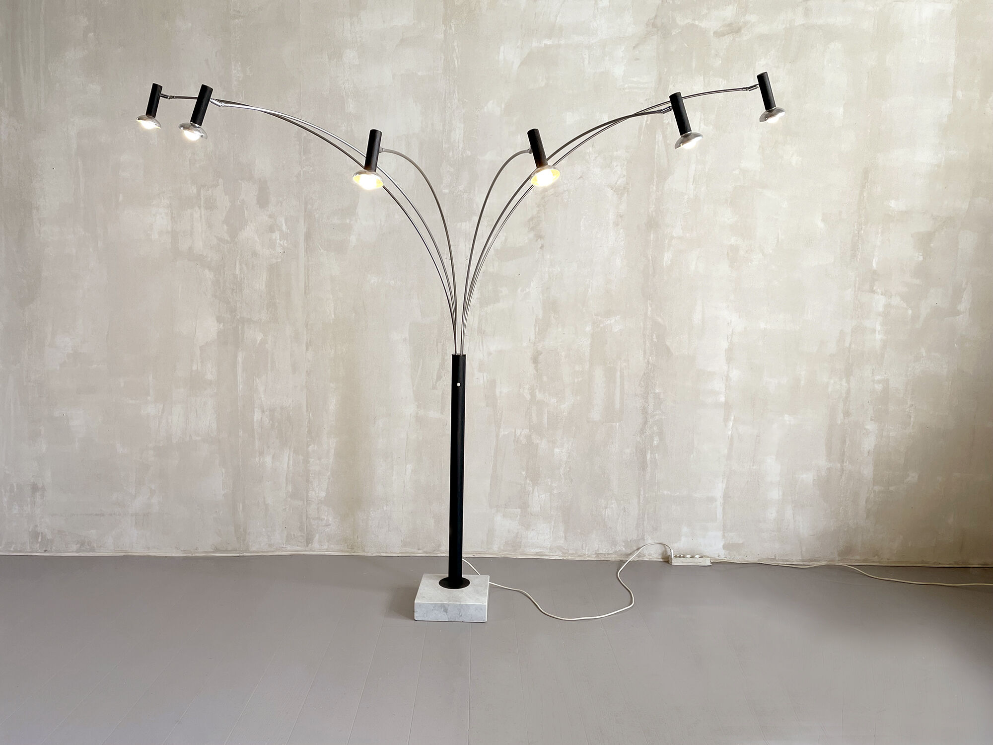 Arc floor lamp with 6 branches 1970