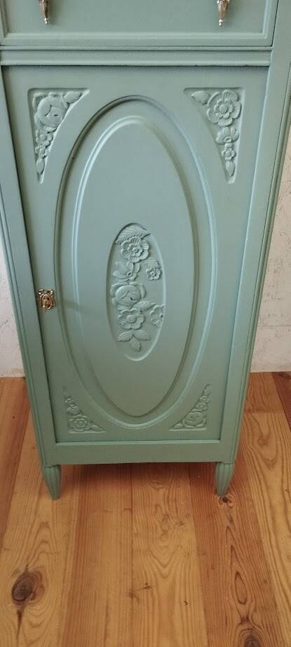 Jam maker, sideboard, occasional furniture