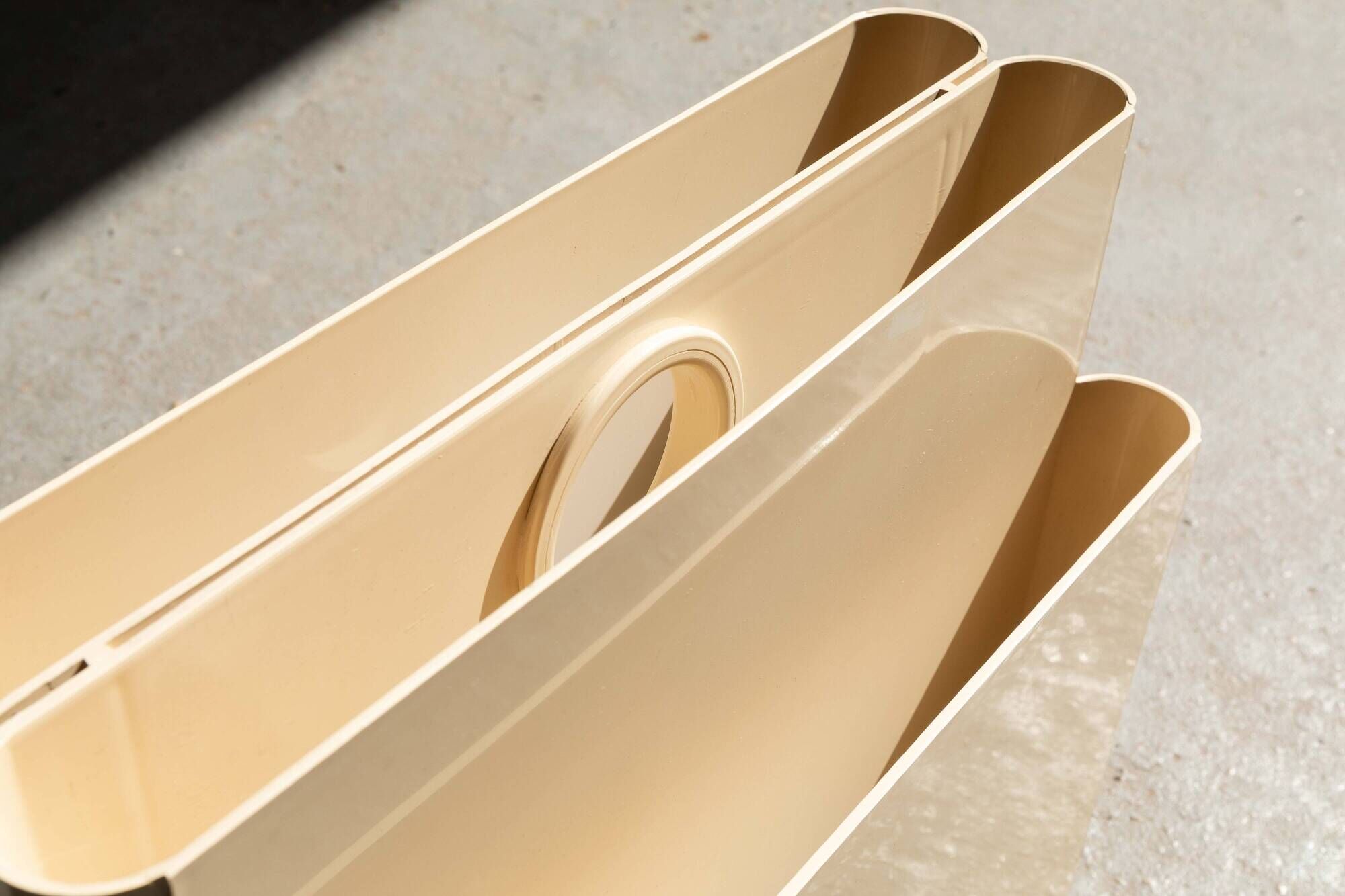 Magazine holder by Giotto Stoppino for Kartell, Italy, 1970's