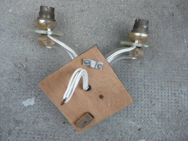 Art Deco 2-arm wall sconce with mirror and brass