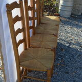 Ensemble de 4 chaises à hauts dossiers en chêne