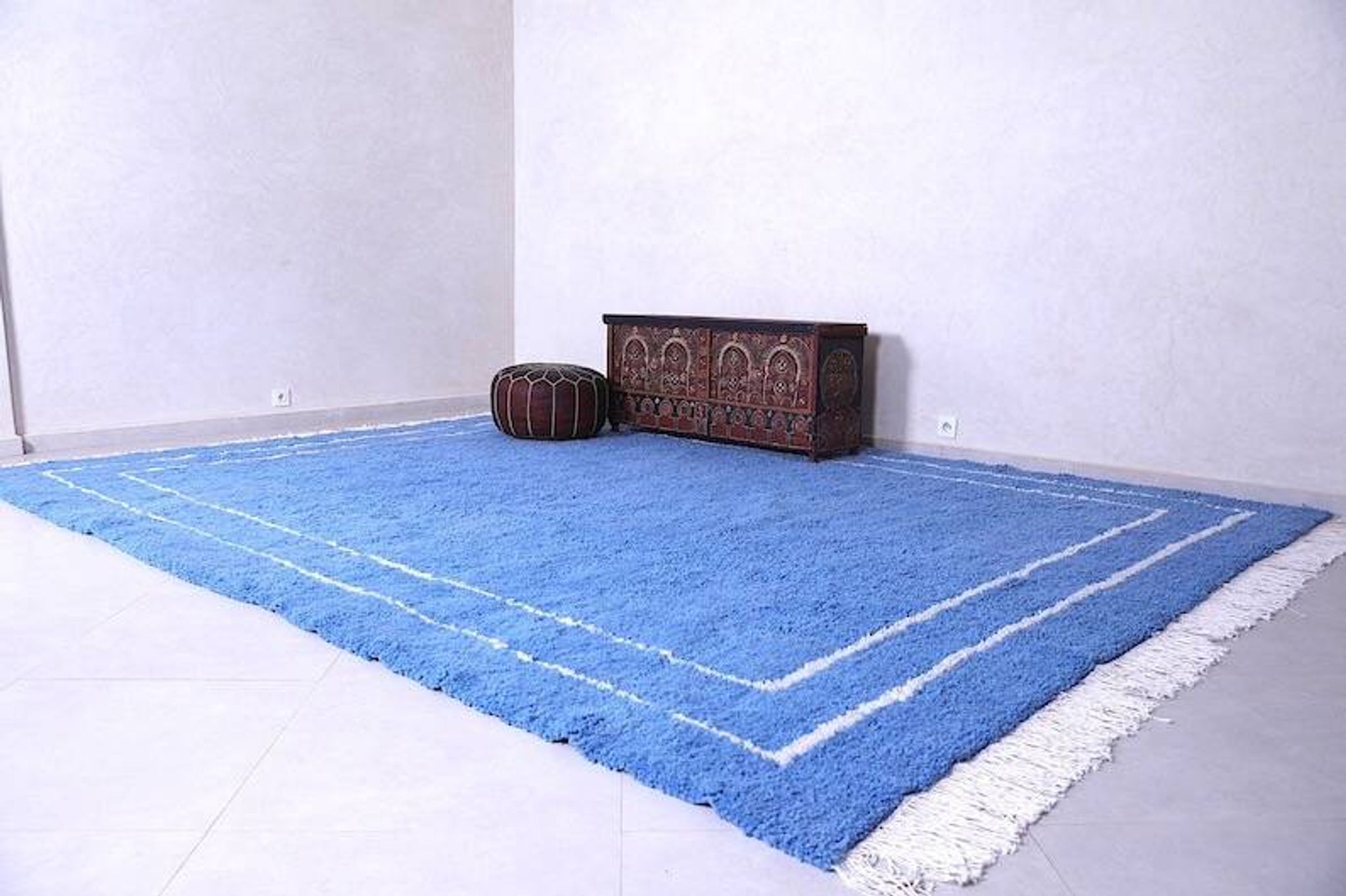 Tapis marocain traditionnel en laine bleue, fait main