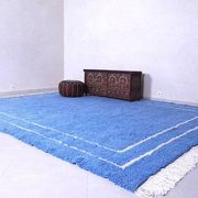 Tapis marocain traditionnel en laine bleue, fait main