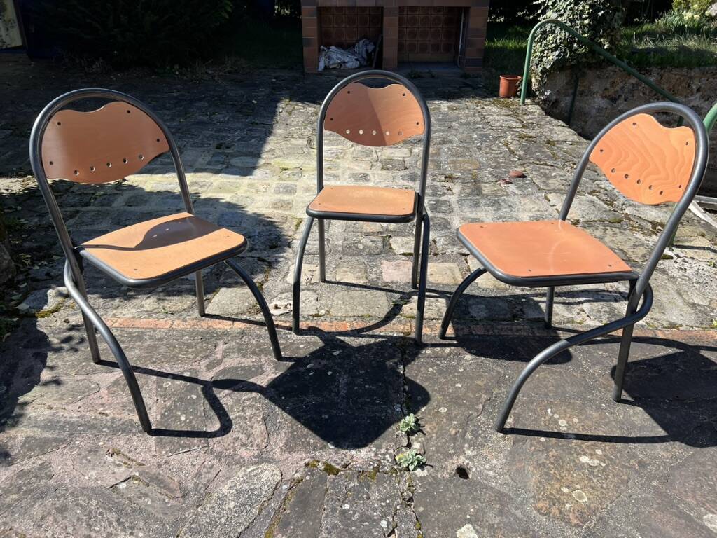 Set of 3 vintage metal and wood chairs – Industrial design