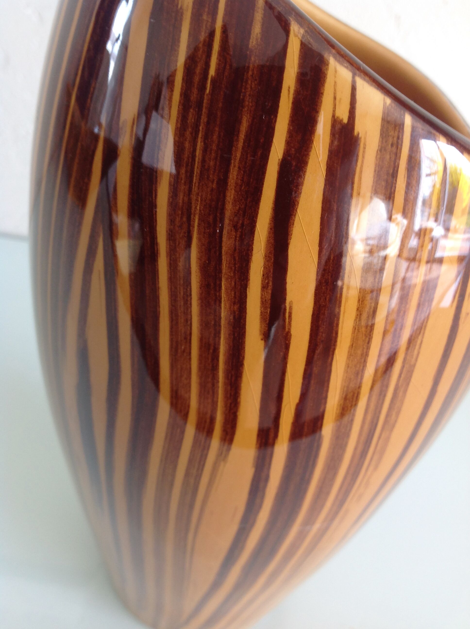Asymmetrical vase décor Domino / vintage 60s-70s
