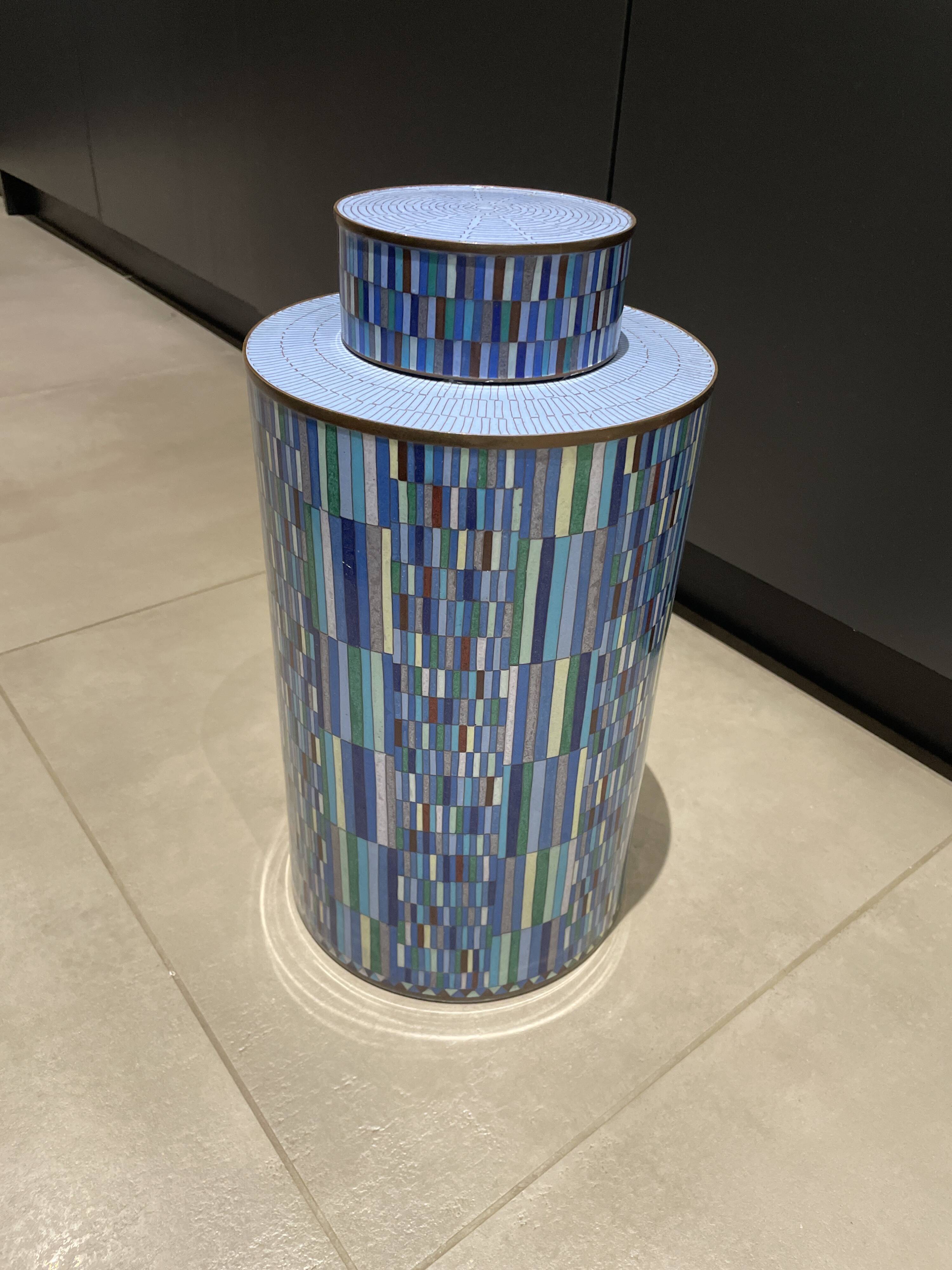 Sculptural decorative pot – Fabienne Jouvin, Paris – Cloisonné