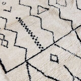 Moroccan carpet 257x153cm